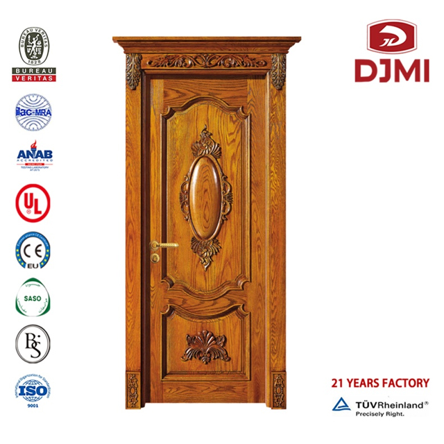 Porte en bois massif